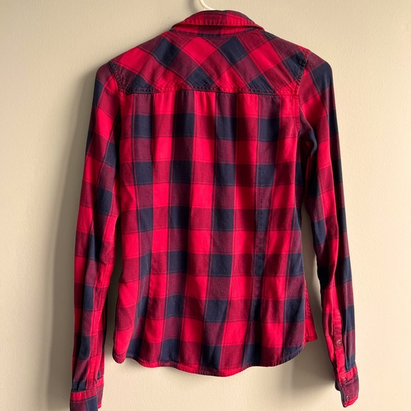 2/$15 Long sleeve shirt, size S - Picture 2 of 4